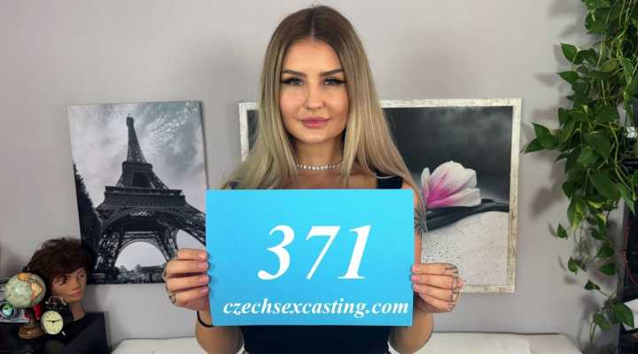 Italian 21 Natural Casting - New videos | Czech Sex Casting